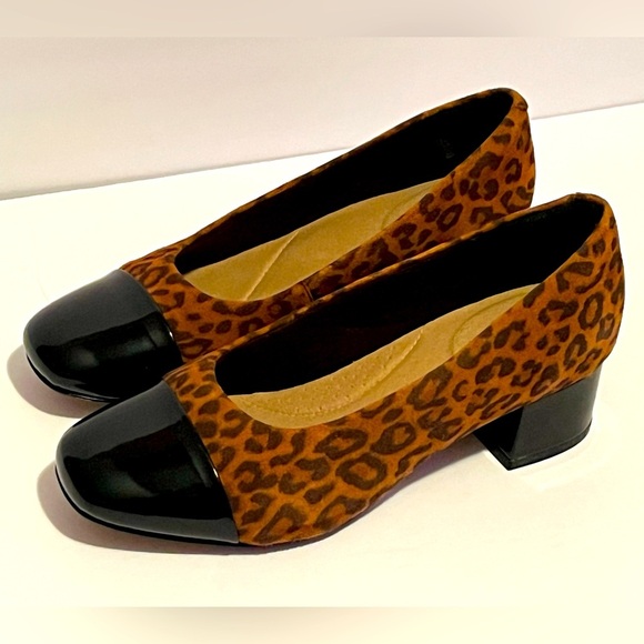 Clark’s Marilyn Sara Leopard Print Pumps - Picture 1 of 15